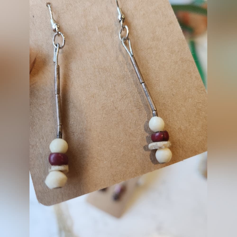 Two Pair Purple And Silver Beaded Pearl And Shell Earring Bundle - Thumbnail 4