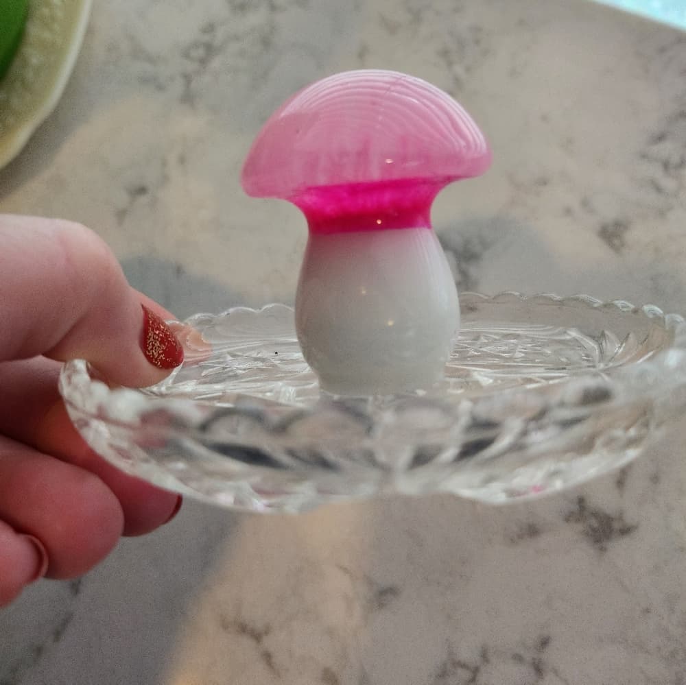 Vintage Glass with Pink Resin Mushroom Jewelry Holder Trinket Dish - Thumbnail 3