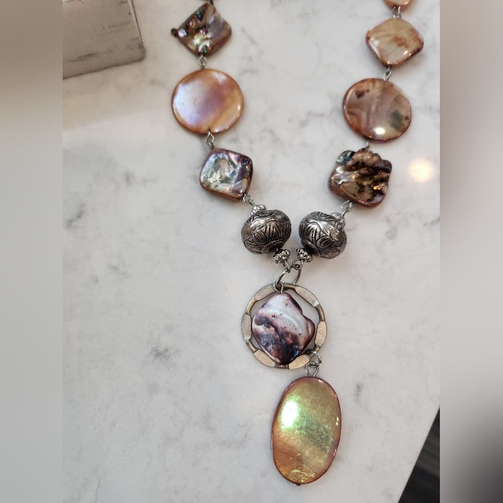 Elegant Multi-Color Shell Necklace