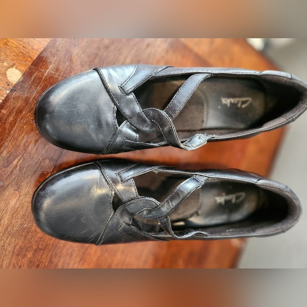 Clarks Black Leather Mary Jane Block Heel Slip On