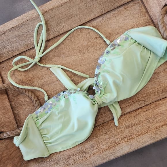 Victoria's Secret Pale Green Sequined Bikini Top small - Thumbnail 13