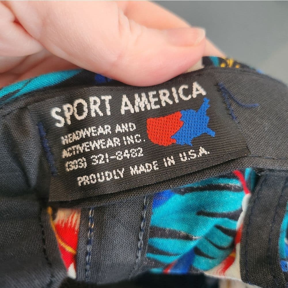 Vintage Sport America Sam's Town Las Vegas Tropical Adjustable Hat - Thumbnail 4