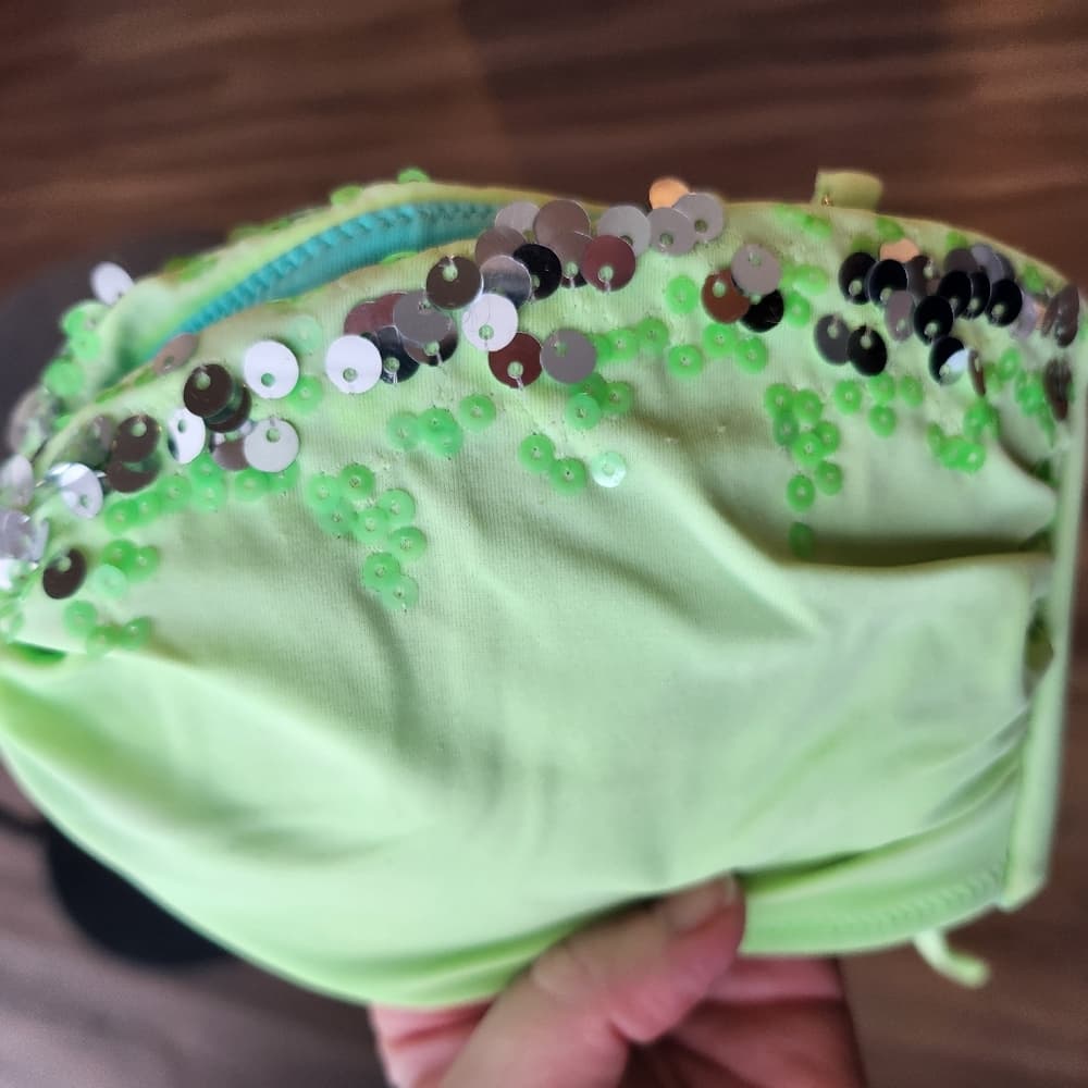 Victoria's Secret Pale Green Sequined Bikini Top small - Thumbnail 11