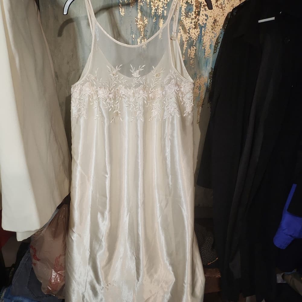 Vintage Dentelle Long Off White Embroidered Floral Slip Nightgown - Thumbnail 7
