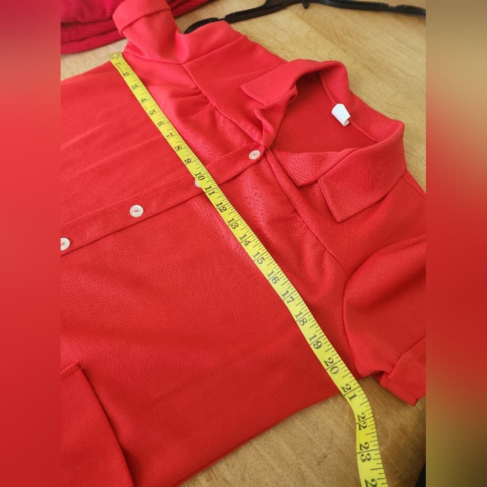 Vintage 60's Mod Red Button Up Collard Pleated Polyester Top with Pockets - Thumbnail 4