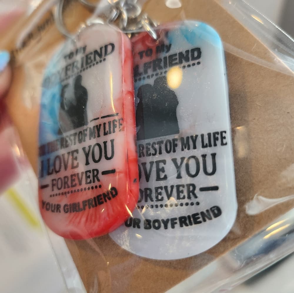 Handmade Handpainted Resin Colorful His and Hers Matching Key Chains - Thumbnail 2