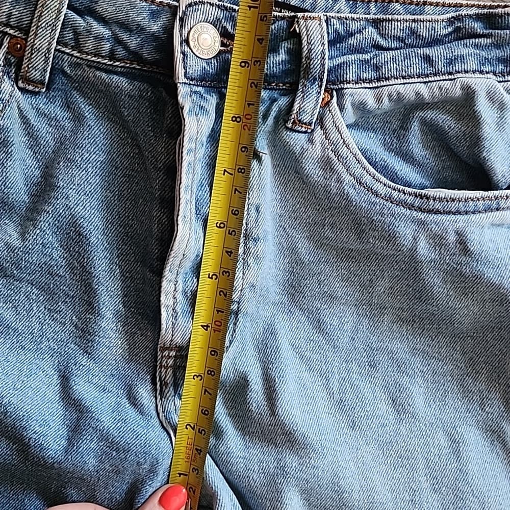 S.O.N.G Light Denim Timeless Fit Retro Style Button Fly Jeans 10" rise - Thumbnail 6