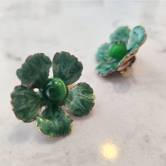 Vintage Gold Tone Green Enamel Flower Glass Cats Eye Round Bead Center - Thumbnail 8