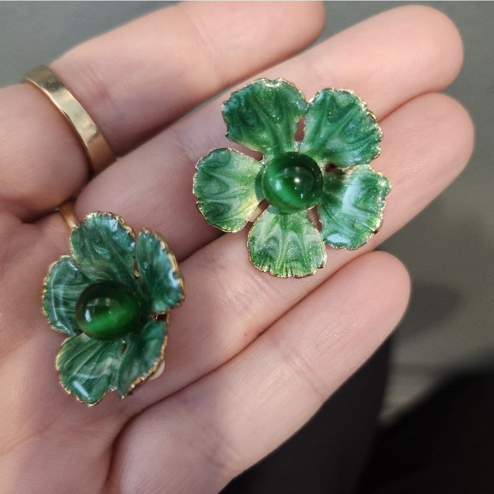 Vintage Gold Tone Green Enamel Flower Glass Cats Eye Round Bead Center - Thumbnail 3