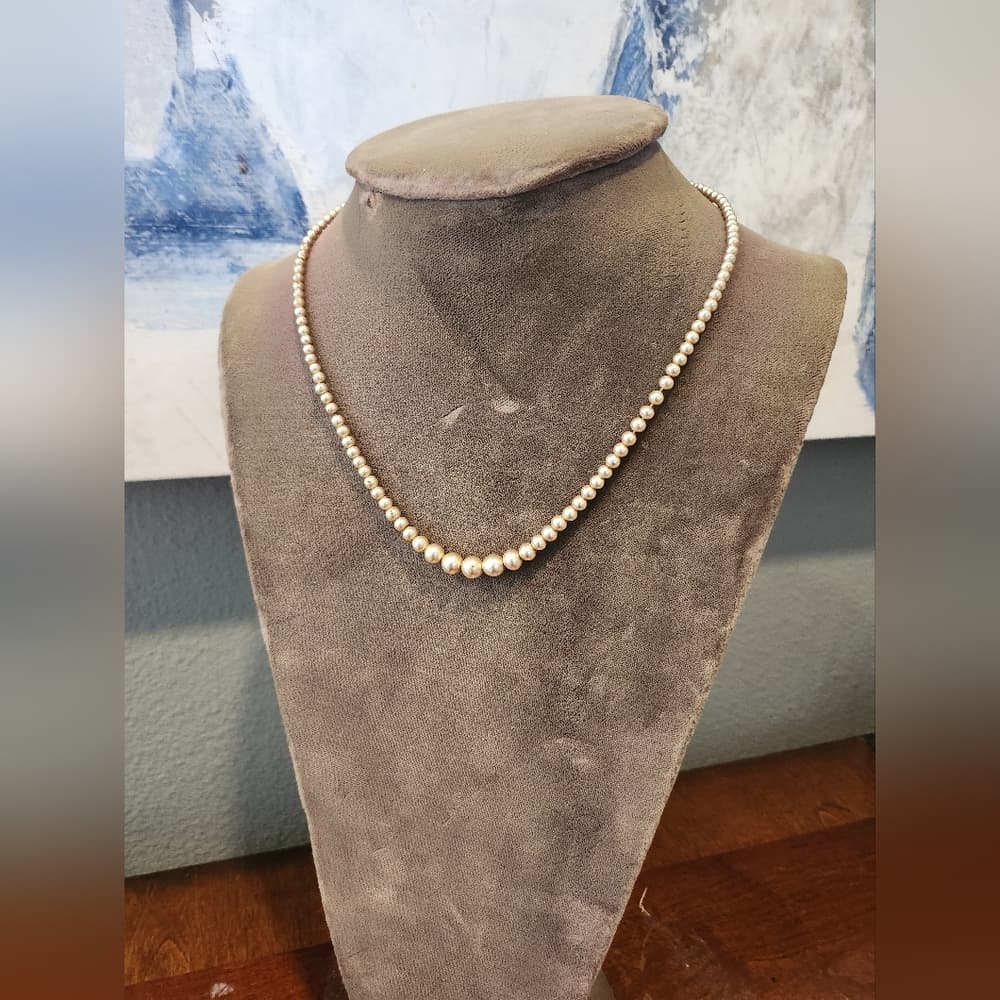 Vintage 16" Princess Faux Pearl Beaded Necklace - Thumbnail 8