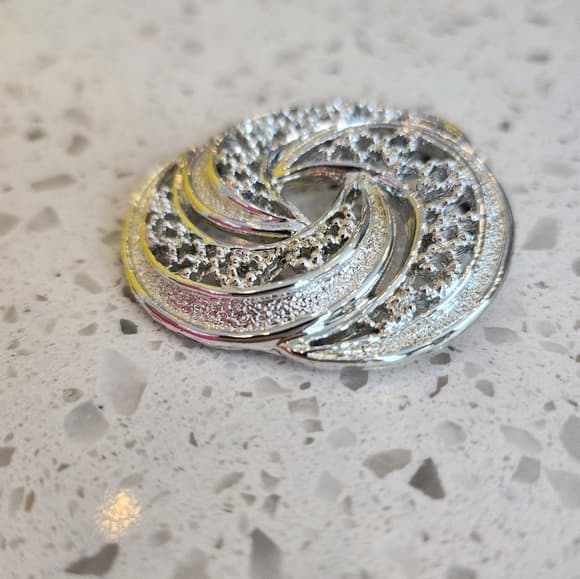 Vintage Gerrys Silver Tone Round Swirl Brooch - Thumbnail 14