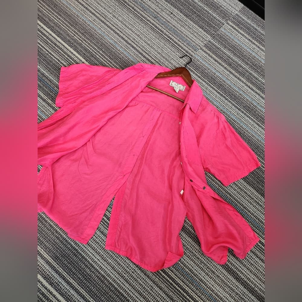 Vintage Pink 100% Silk Button Up cute Slit Side Back Button Sophisticates Top - Thumbnail 10