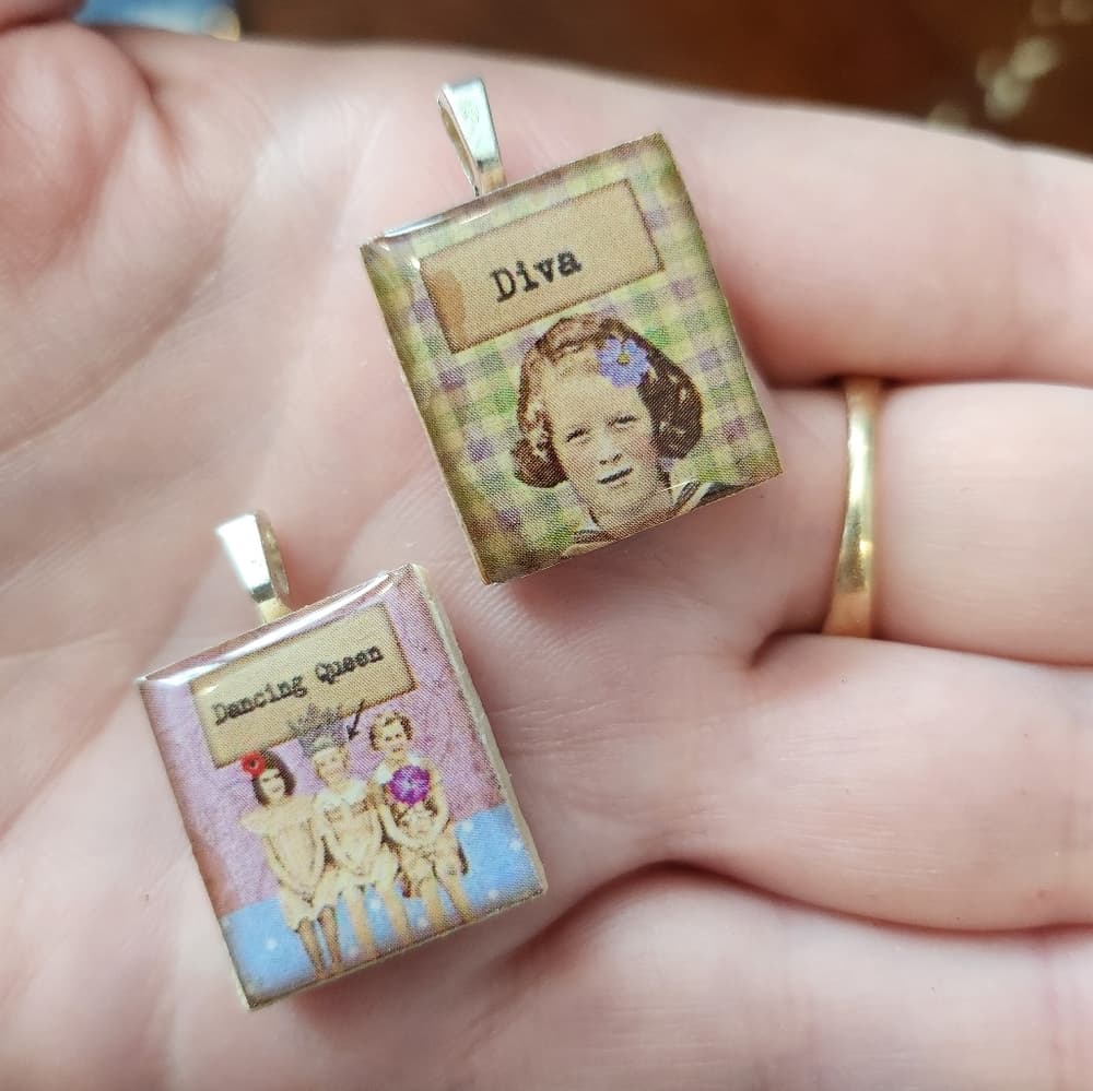 Scrabble Tile Best Friend Necklaces Diva Dancing Queen Handmade - Thumbnail 7