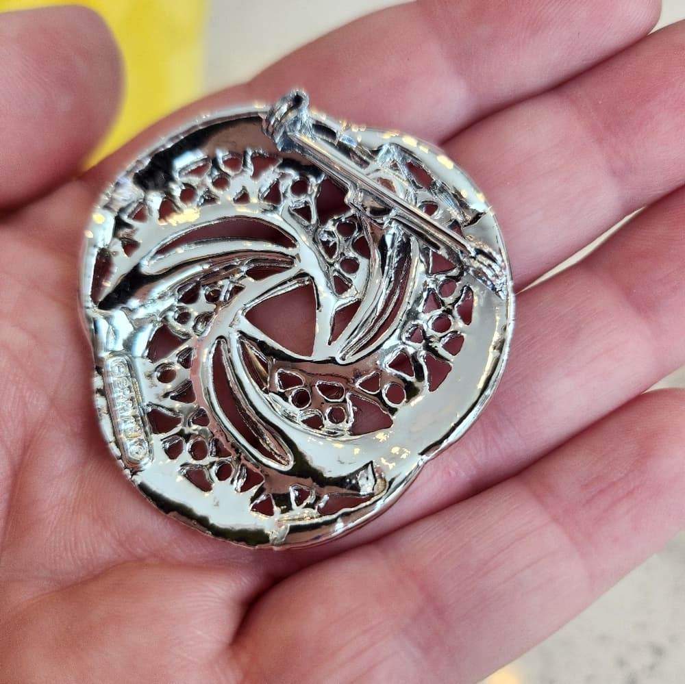 Vintage Gerrys Silver Tone Round Swirl Brooch - Thumbnail 4
