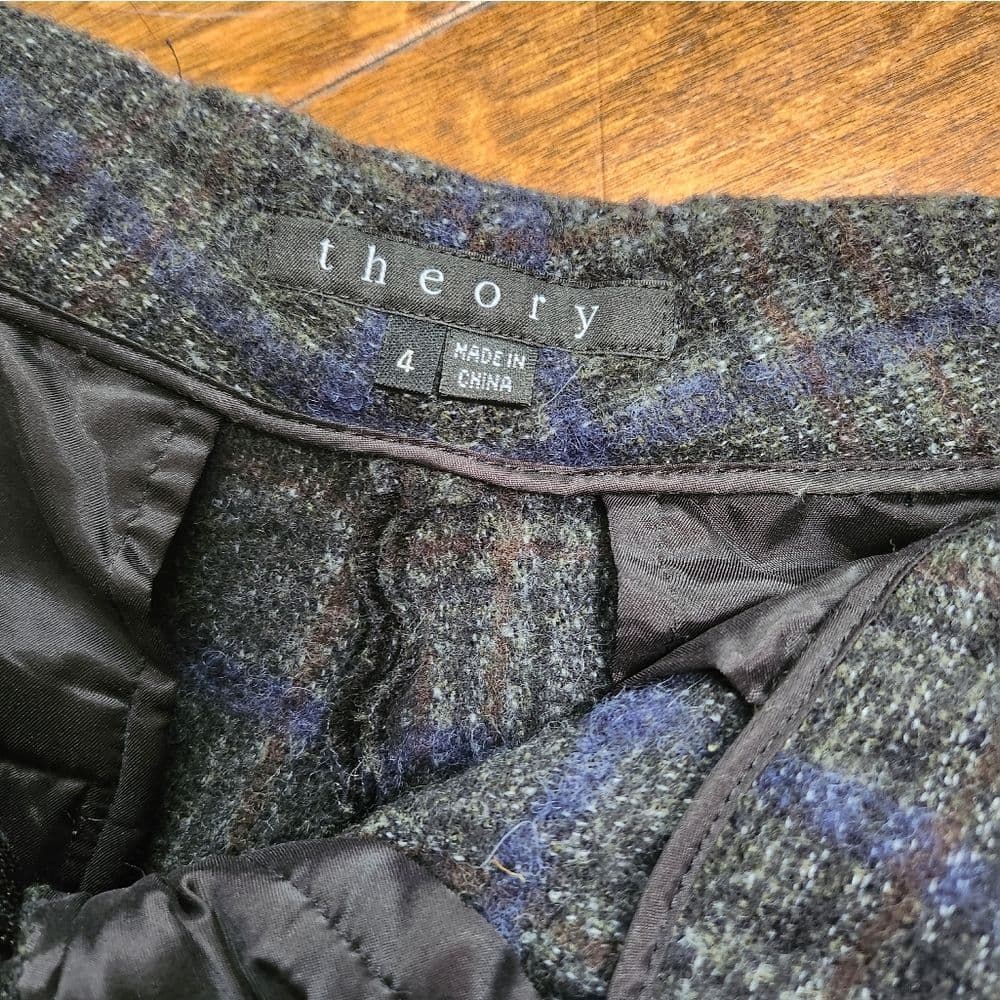 Theory Charcoal and Blue Alpaca Wool Blend Dress Shorts - Thumbnail 6