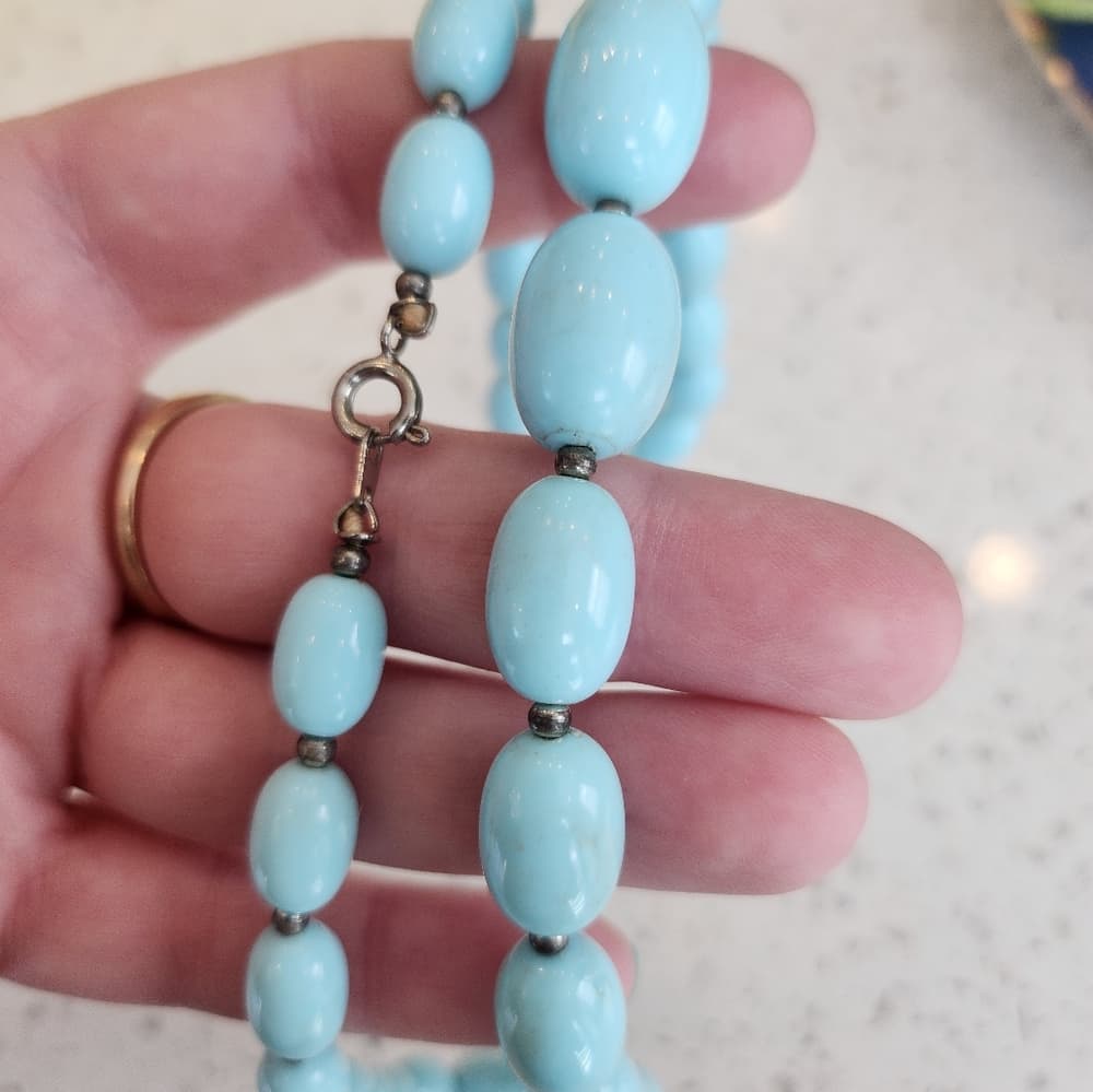 Gorgeous Vintage Oblong Turquoise Beaded Necklace - Thumbnail 5