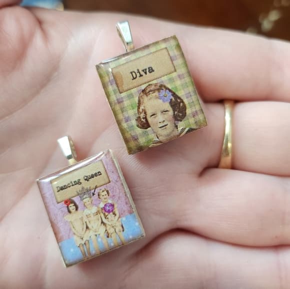 Scrabble Tile Best Friend Necklaces Diva Dancing Queen Handmade - Thumbnail 8