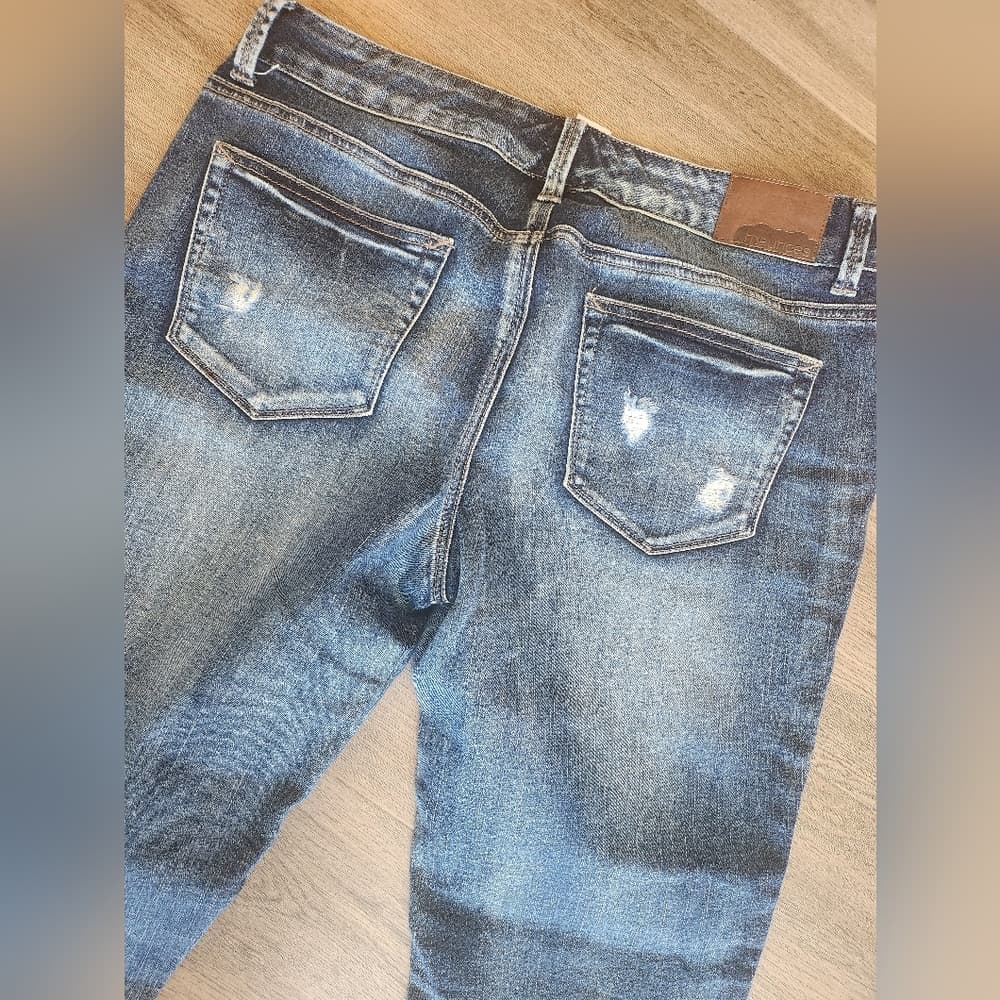 Maurices Dark Blue Distressed Stretchy Jeans With Whiskering And Red Plaid - Thumbnail 6