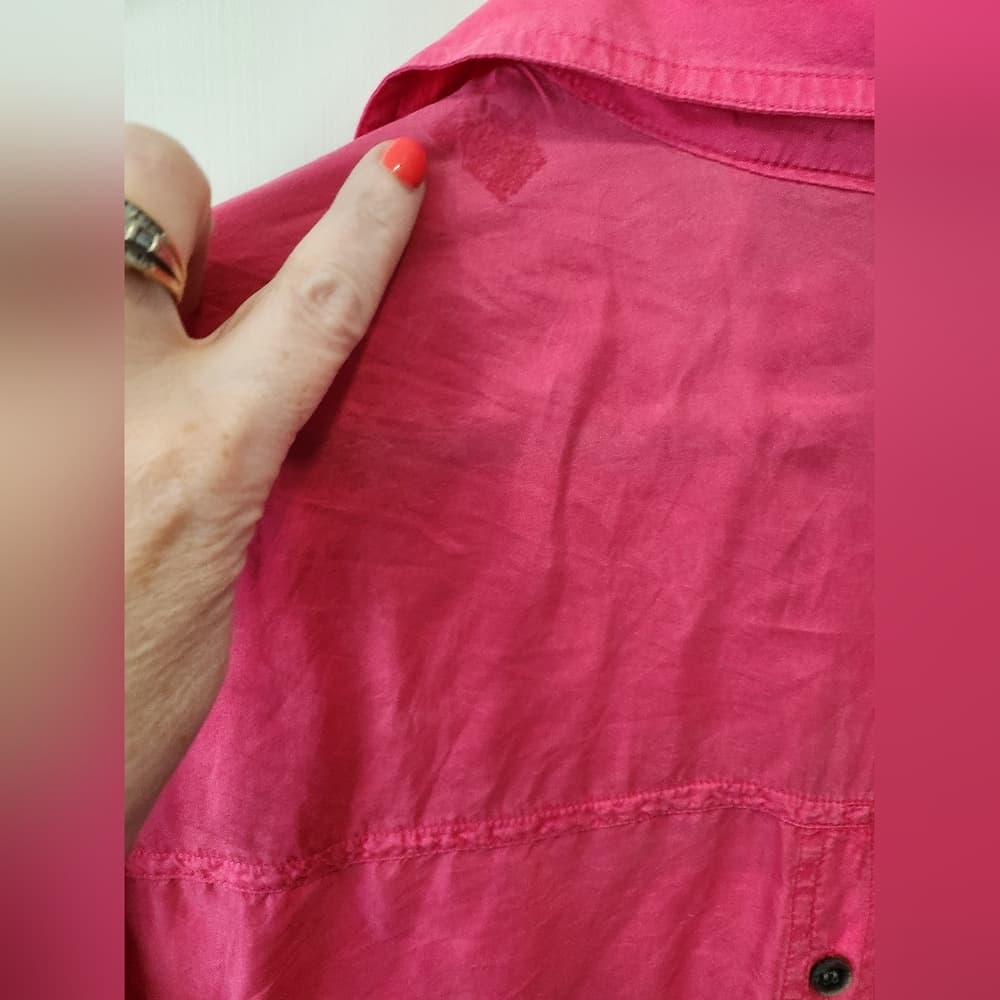Vintage Pink 100% Silk Button Up cute Slit Side Back Button Sophisticates Top - Thumbnail 7