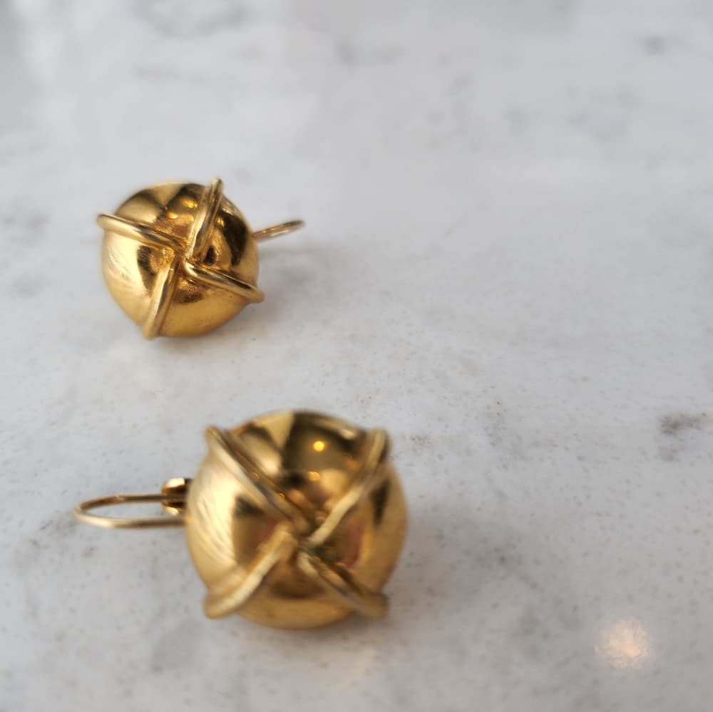 Vintage Monet Gold Tone Clip on Round Chunky Costume Earrings - Thumbnail 2