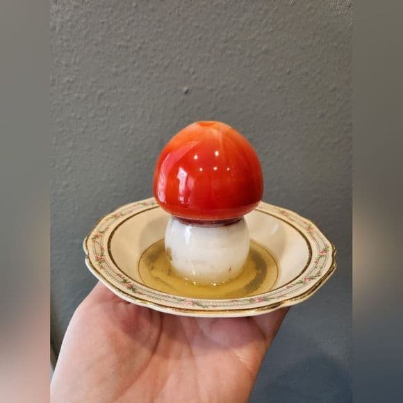 Upcycled Vintage Plate Resin Mushroom Floral Ring Holder Trinket Dish Tray - Thumbnail 6