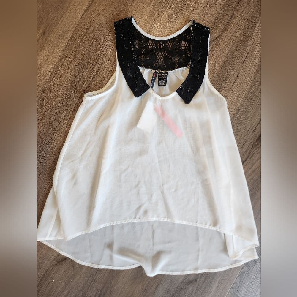 Fire Los Angeles White Sheer Lace Black Collar High Low Sleeveless Blouse - Thumbnail 9