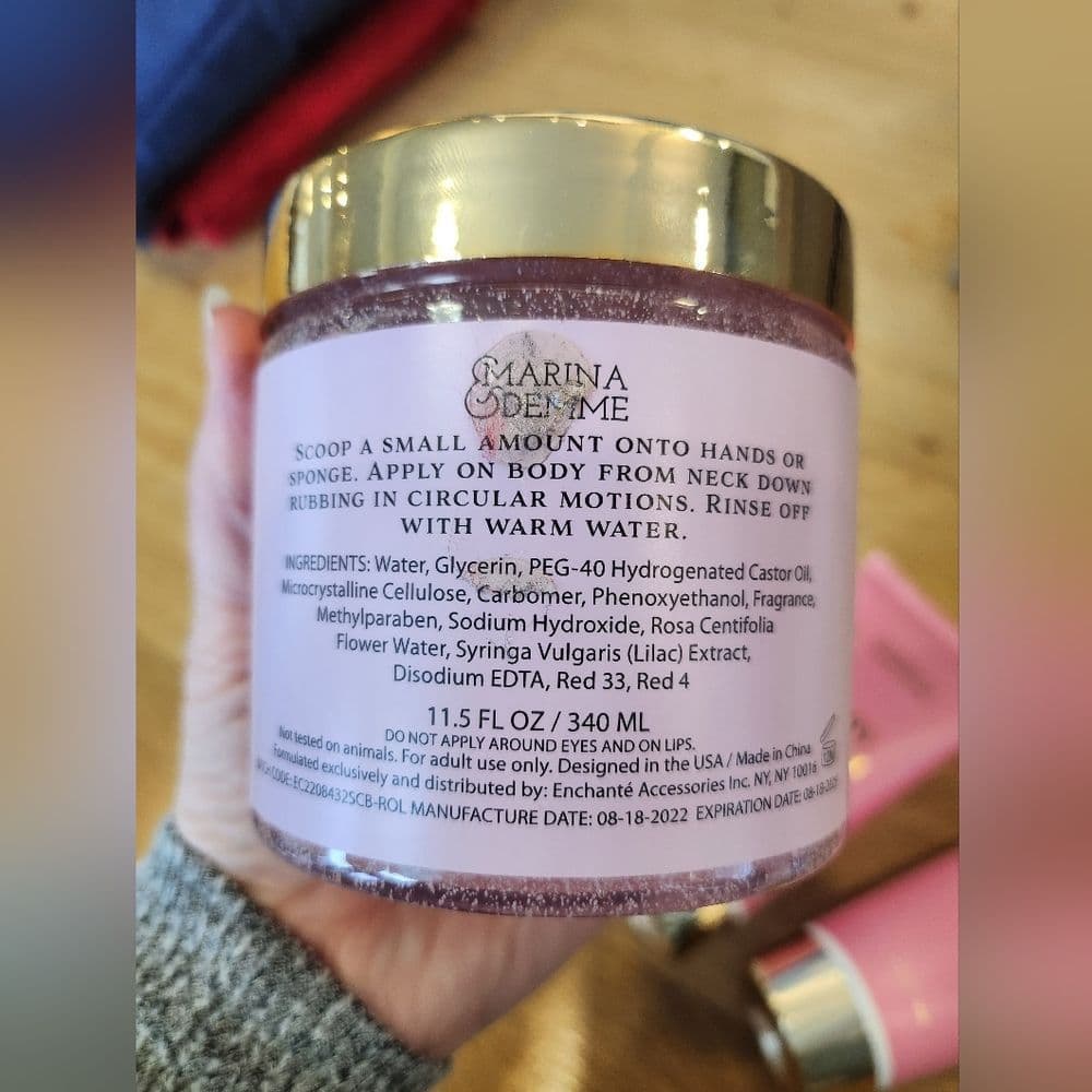 Marina & Demme Pink Peony Body Wash and Lotion and Rose Lilac Body Scub - Thumbnail 2