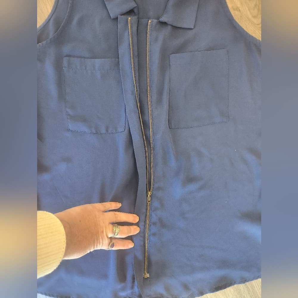 Zac & Rachel Blue Sleeveless Semi Sheer Zip Up Blouse - Thumbnail 2