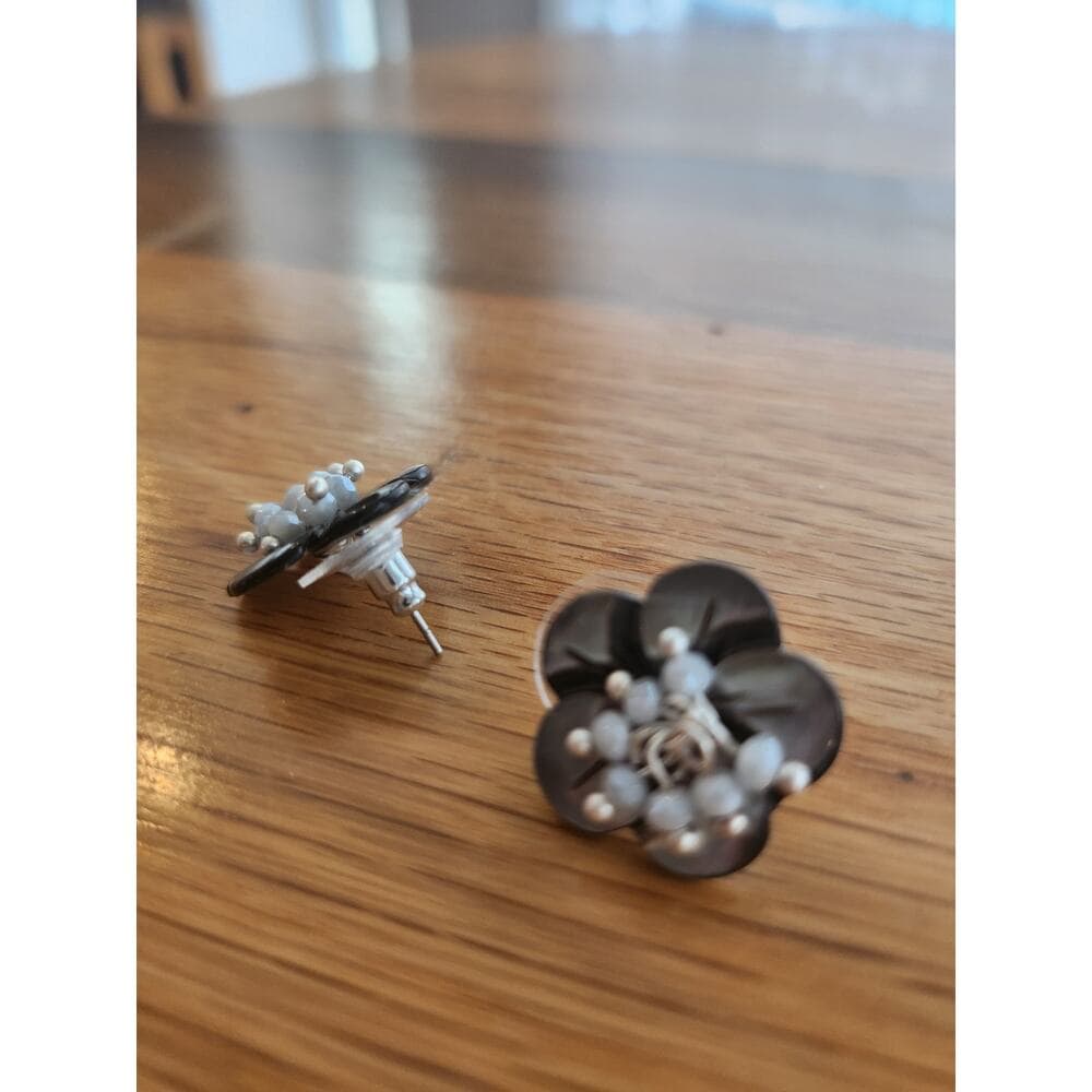 Abalone shell flower post back earrings with beaded dangle center - Thumbnail 2