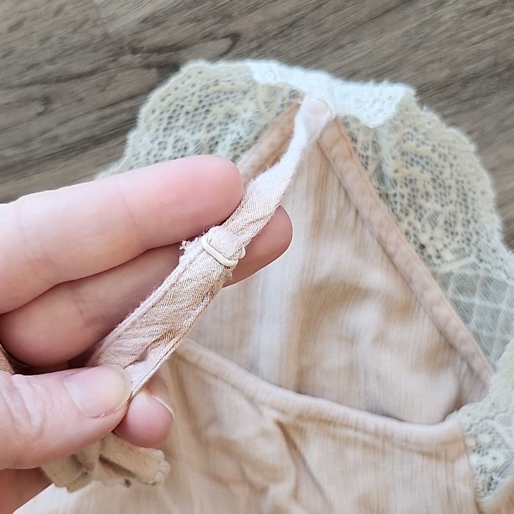 Pink Lace American Eagle Racer Back Tank Peplum with Draw String Tassle - Thumbnail 9