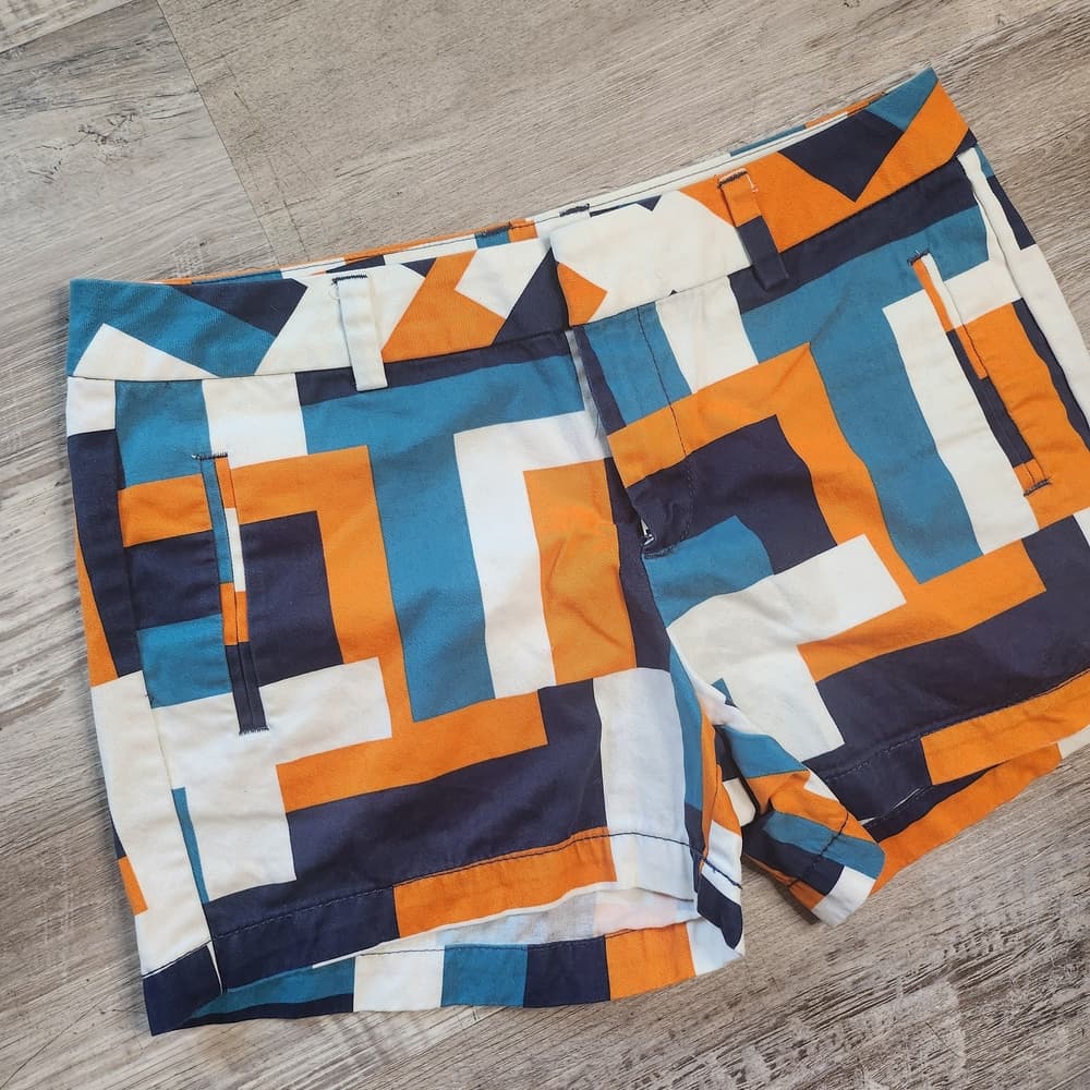 STYLUS Women's Geometric Blue and Orange Shorts - Thumbnail 2
