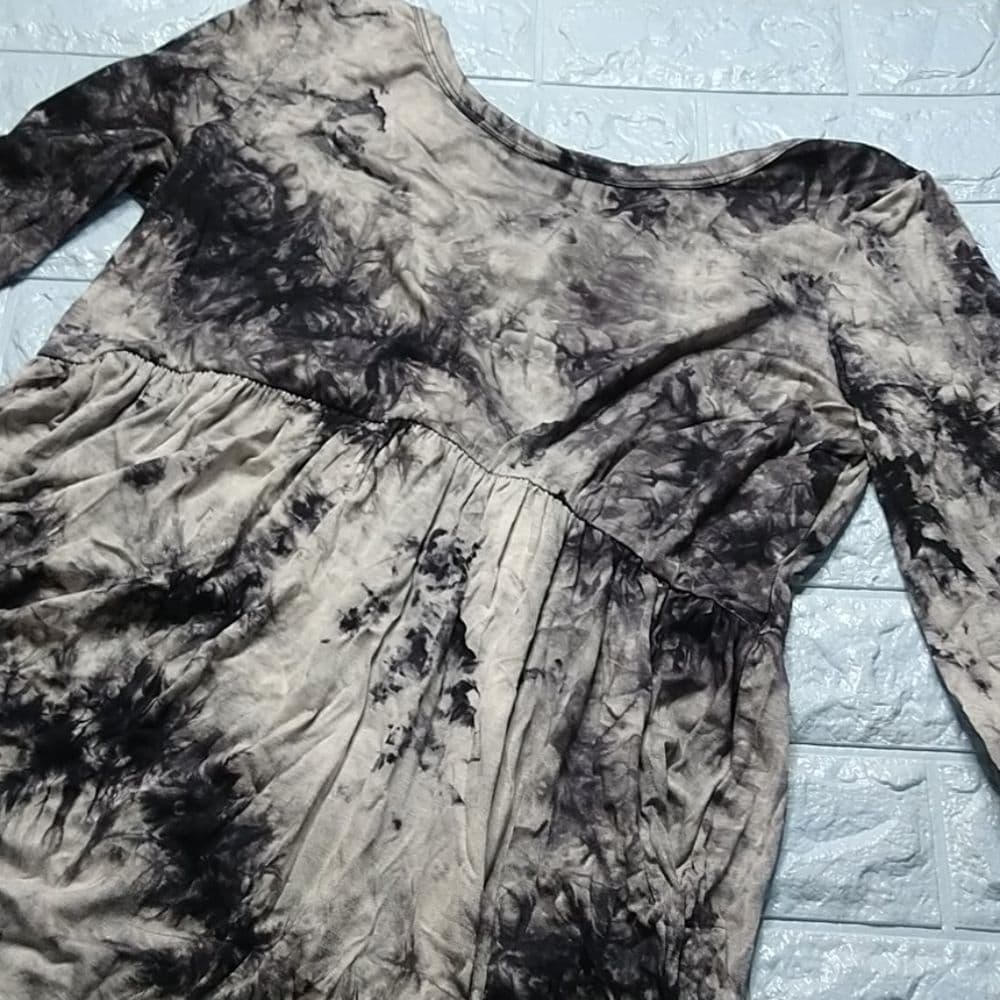 Black Tie-dye Lace Detail Top Long Flare Sleeve Cross Back Tunic - Thumbnail 6
