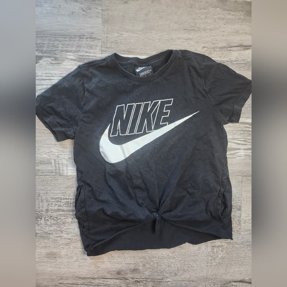 Nike Black And White Cropped Tied Tee with Pockets White Swoosh