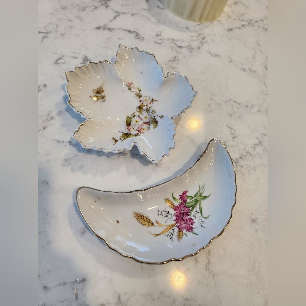 Two Misc Floral Vintage Leaf and Moon Plate Dishes for Trinkets - Thumbnail 2