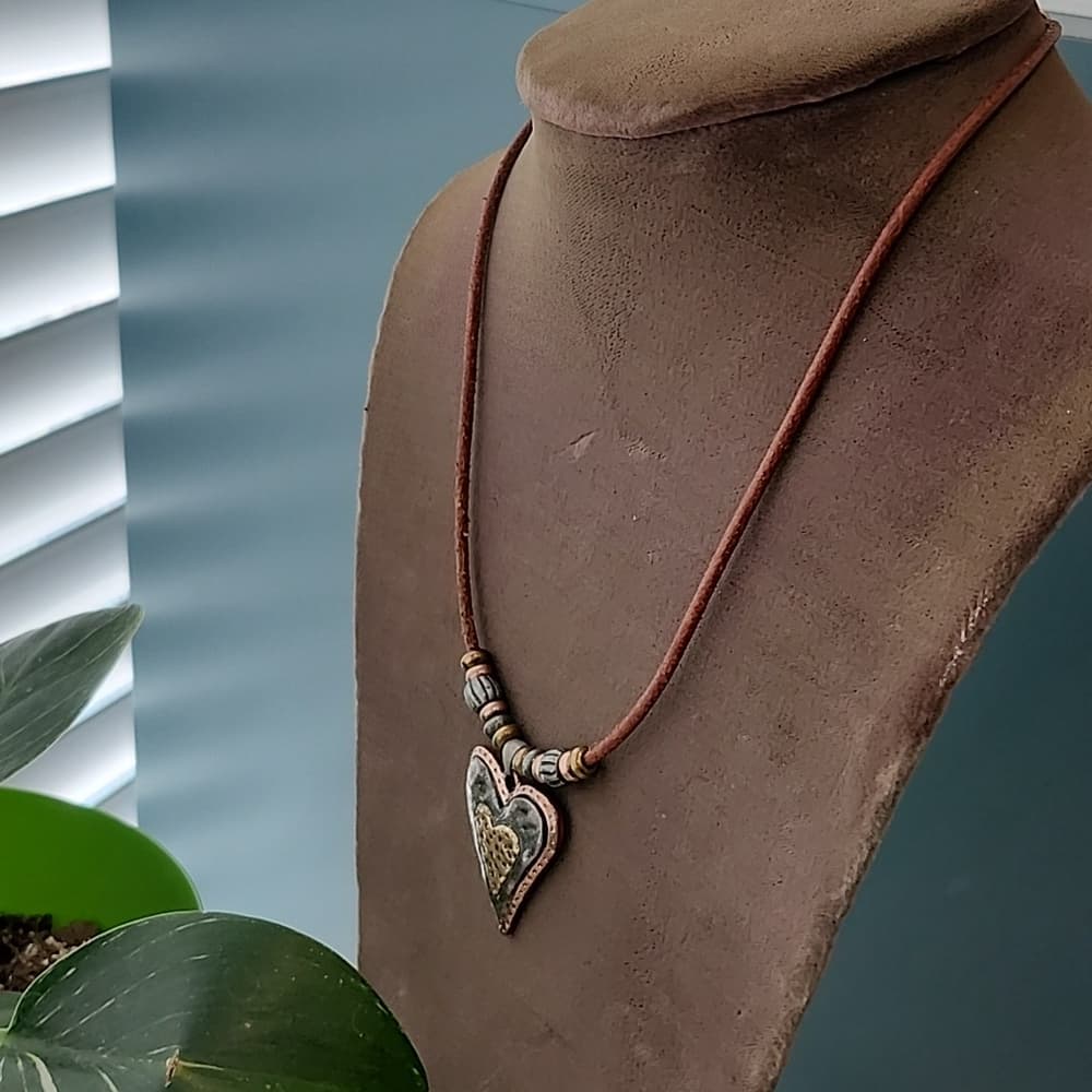 Vintage Artisan Copper and Gun Metal Tone Hammered Heart Choker Necklace