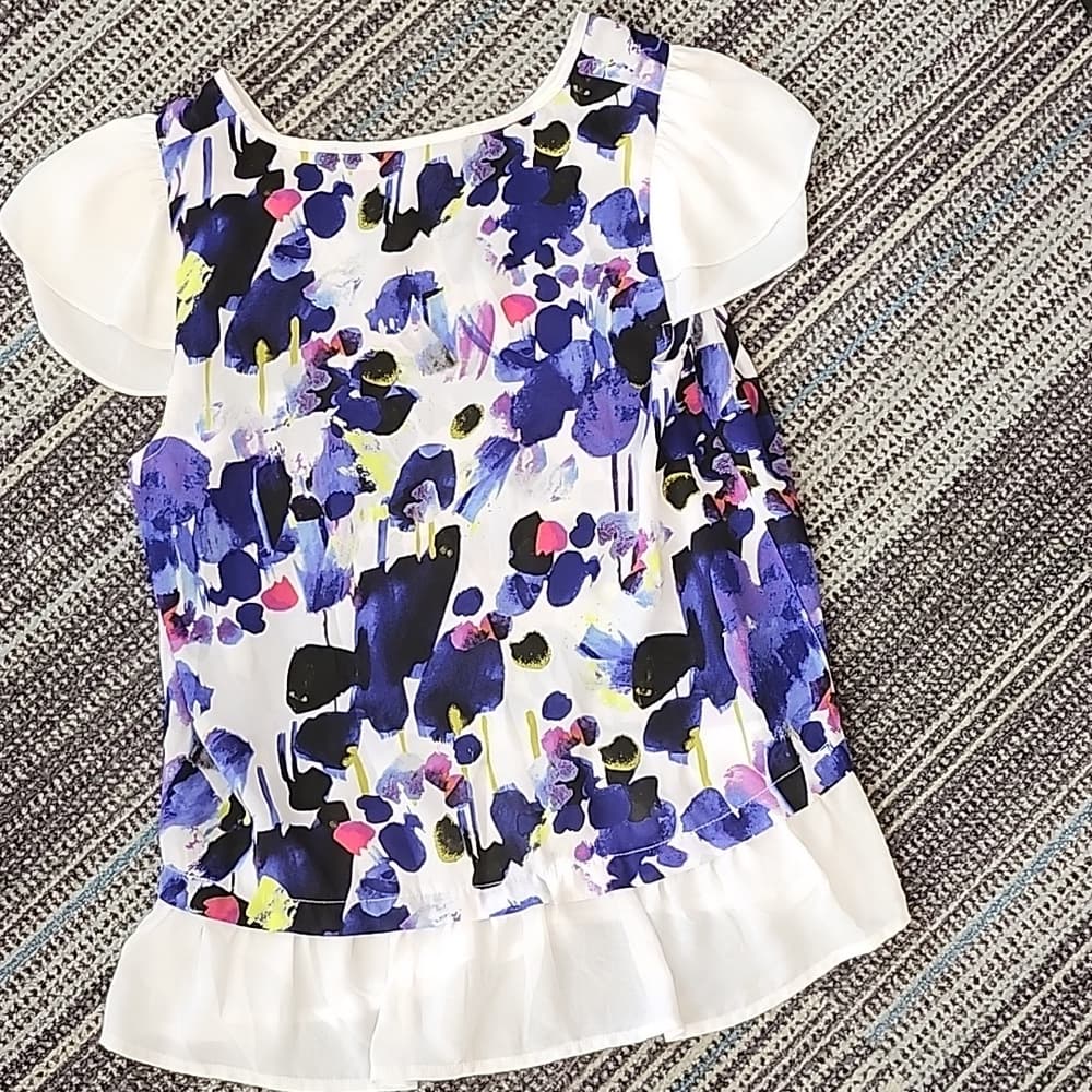 Kensie Blue and Pink Floral Abstract Ivory Ruffle Blouse - Thumbnail 4