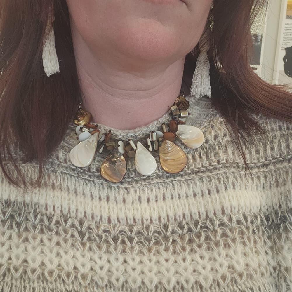 Leather and Shell Chunky Beaded Choker Necklace - Thumbnail 6