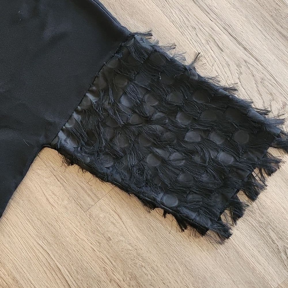 Black Fringed Sleeve Cropped Blouse by H&M - Thumbnail 2