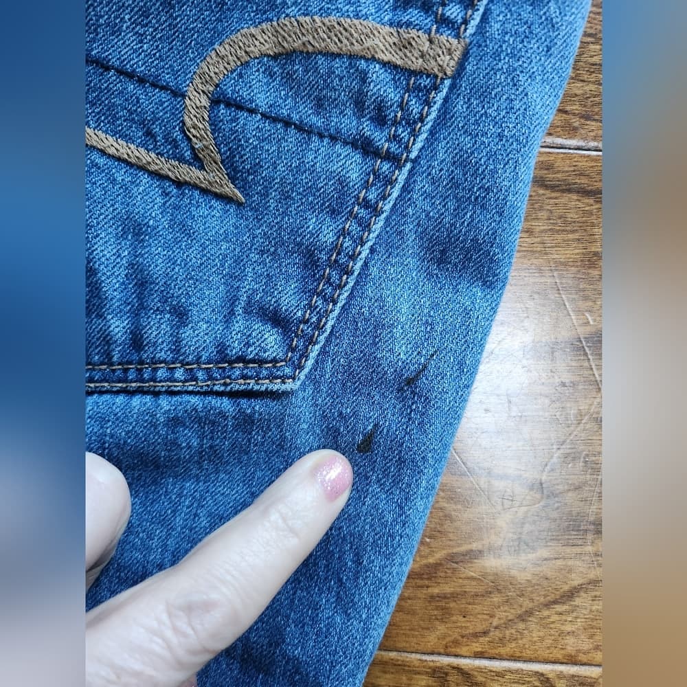 American Eagle High Rise Tomgirl Ripped Denim Raw Cut Hem Jeans - Thumbnail 6