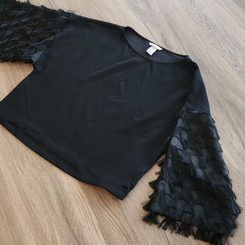 Black Fringed Sleeve Cropped Blouse by H&M - Thumbnail 9
