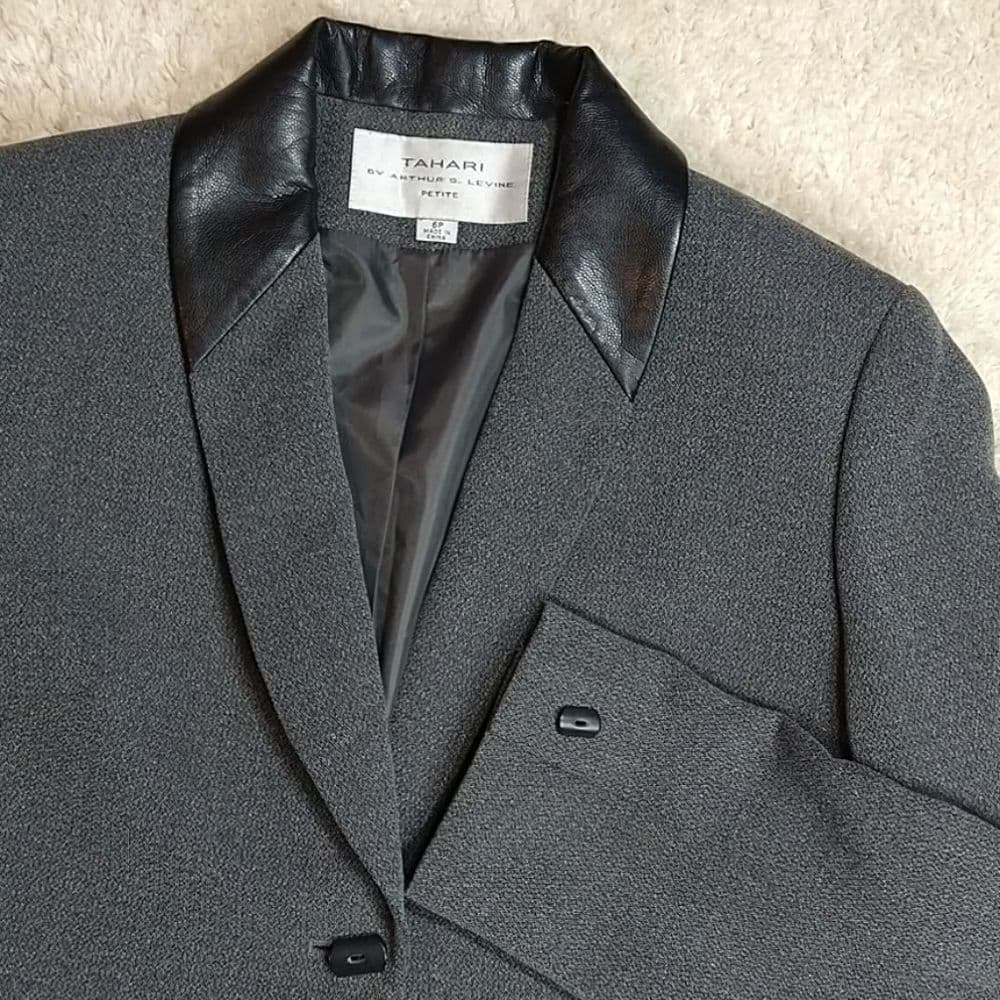 Tahari Petite Work Blazer - Thumbnail 4