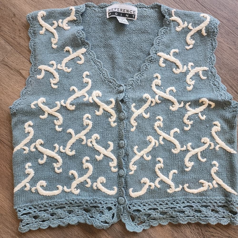 Vintage Reference Point Embroidered Blue And White Crochet Sweater Vest
