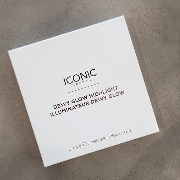 ICONIC London Dewy Glow Highlight Compact - Thumbnail 3