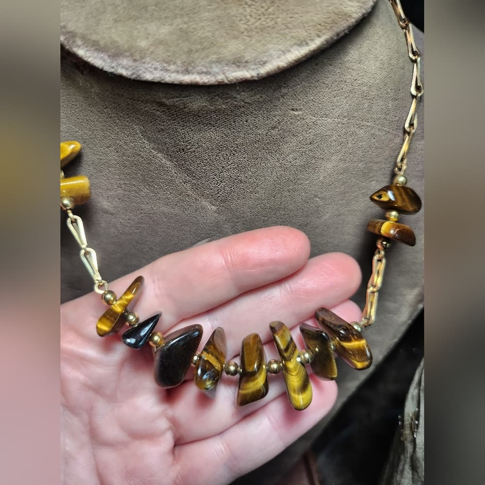 Vintage Gold and Tiger Eye Beaded Necklace with Delicate Chain Choker - Thumbnail 3