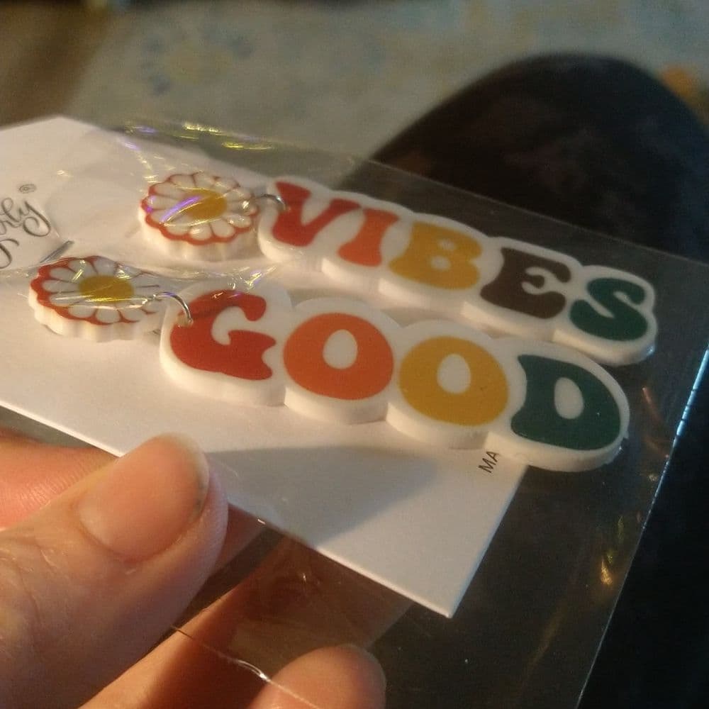 Good Vibes Daisey Colorful Retro Post Dangle Earrings - Thumbnail 6