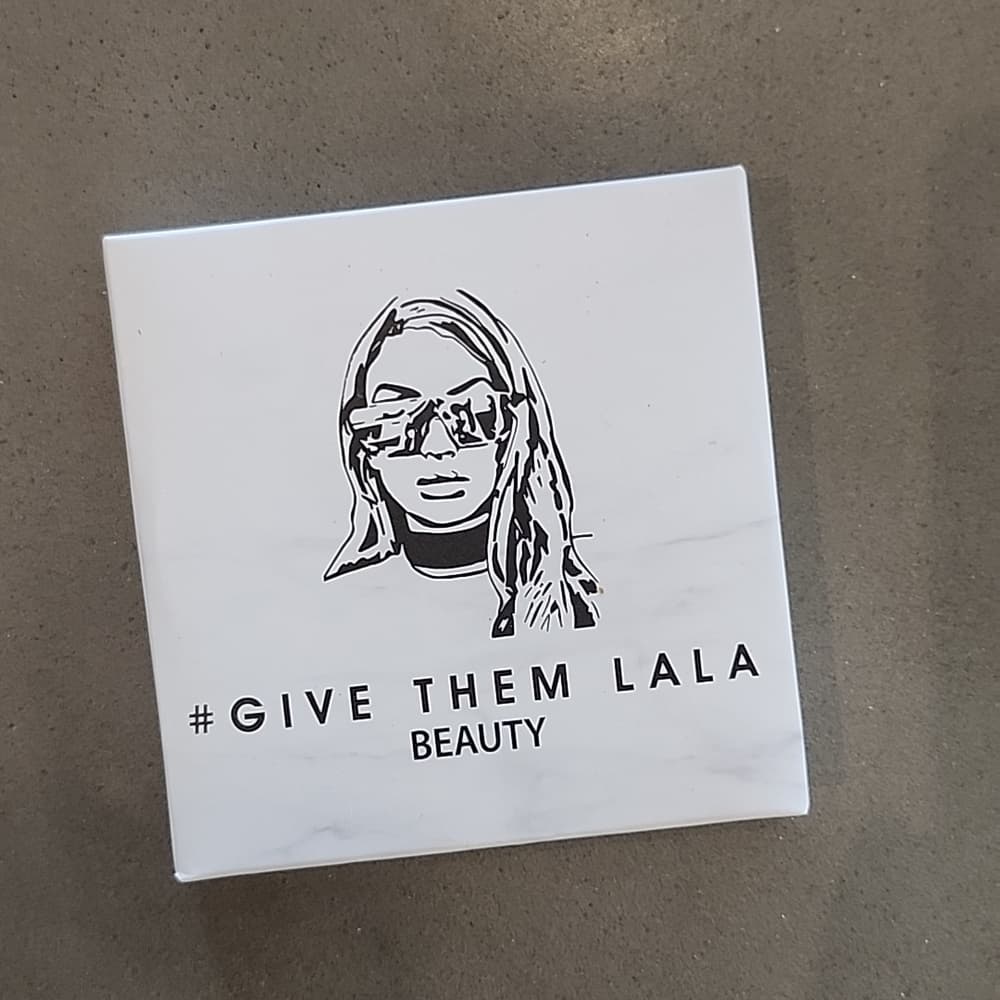 Give Them the Lala Bronzer Compact - Thumbnail 5