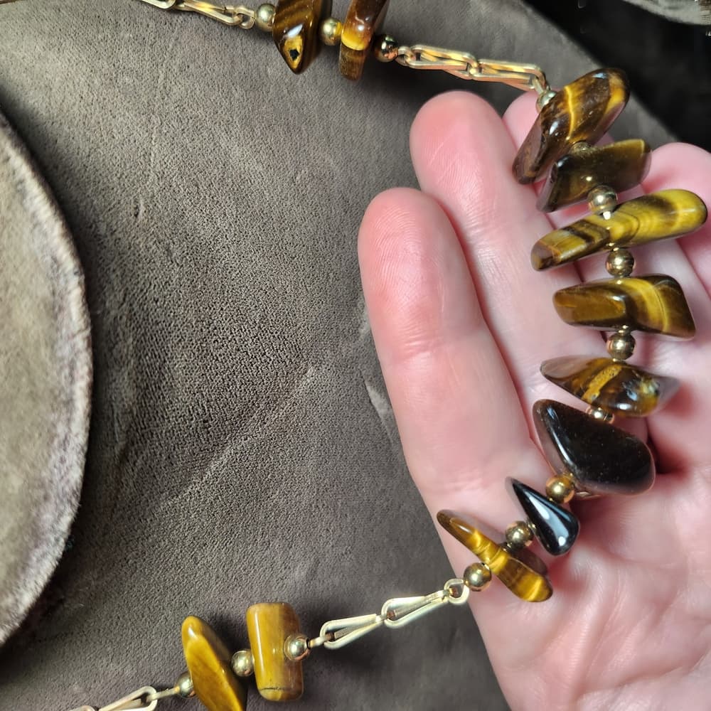 Vintage Gold and Tiger Eye Beaded Necklace with Delicate Chain Choker - Thumbnail 4