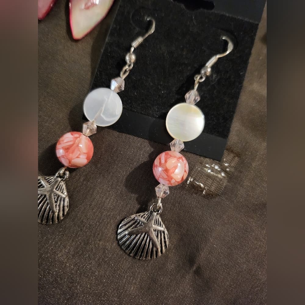 3 Pair Pink, Red and Brown Shell Beaded Dangle Drop Earrings - Thumbnail 7