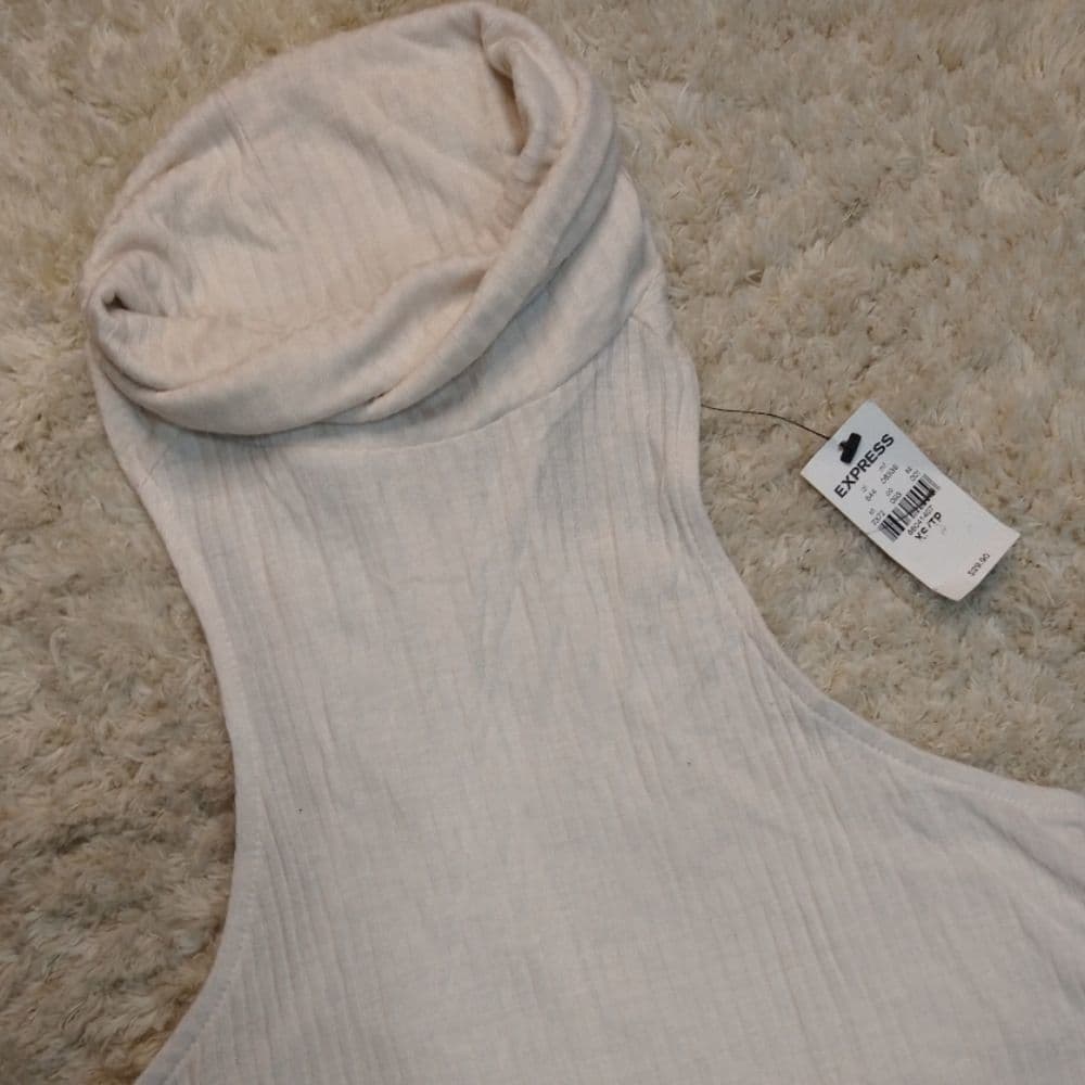 Express 🥰 Cream Cowl Neck Sleeveless Tank Top - Thumbnail 2