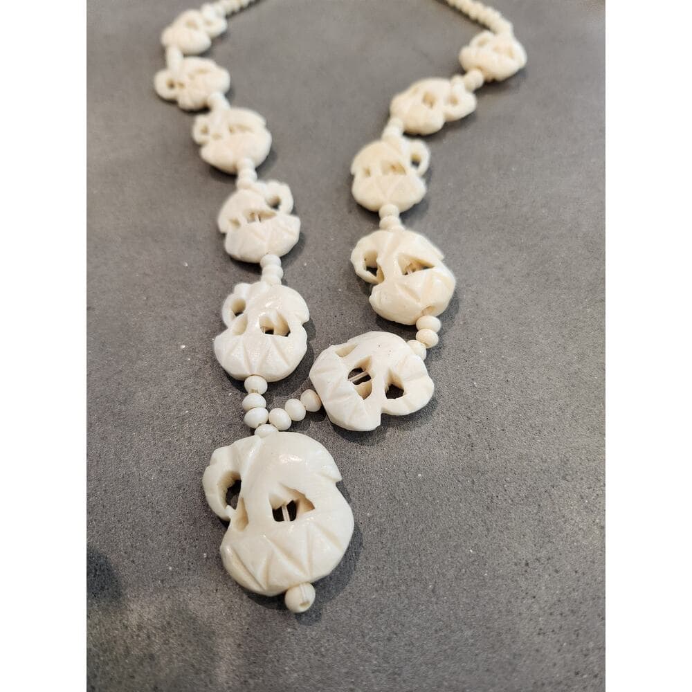 Vintage Carved Bone Faux Ivory Elephant Beaded Necklace - Thumbnail 3